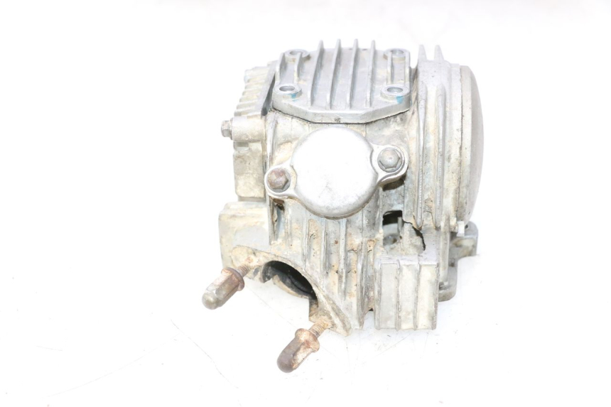 photo de ZYLINDERKOPF APOLLO RFZ 125 - Oberflächenzustand und Material