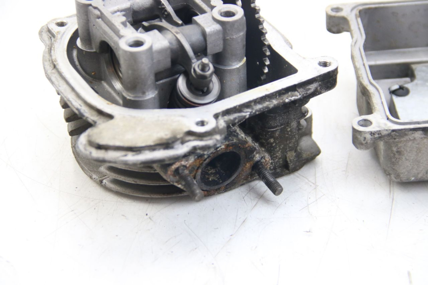 photo de ZYLINDERKOPF TNT MOTOR ROMA 10' 4T 50 (2019 - 2022) - Technische Nahaufnahme