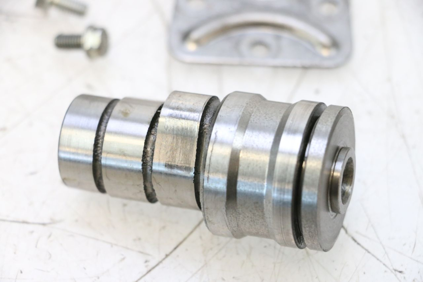 photo de ZYLINDERKOPF PEUGEOT SATELIS COMPRESSOR K15 125 (2006 - 2009) - Alternativer Blickwinkel