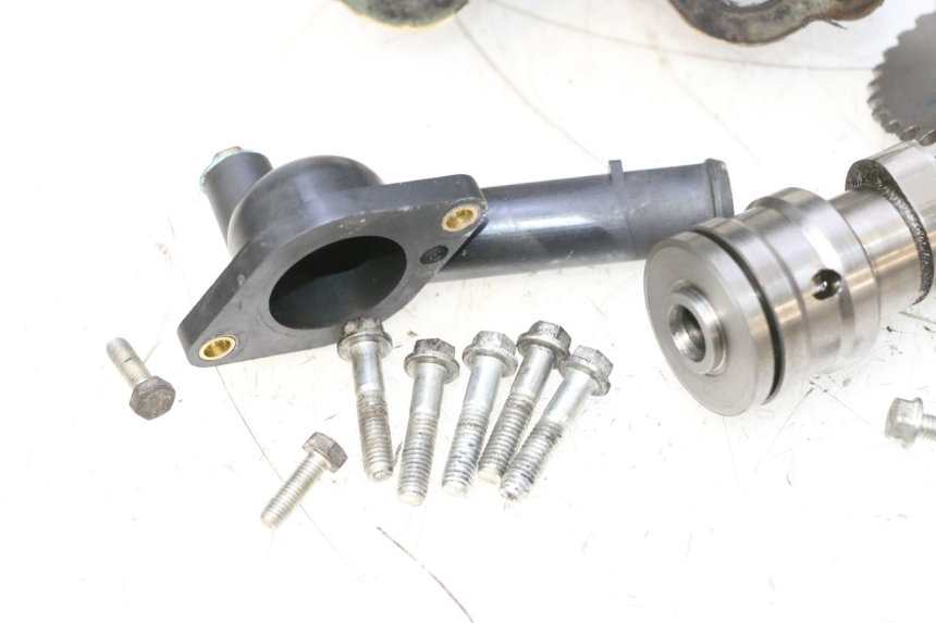 photo de ZYLINDERKOPF PEUGEOT SATELIS COMPRESSOR K15 125 (2006 - 2009) - Technische Nahaufnahme