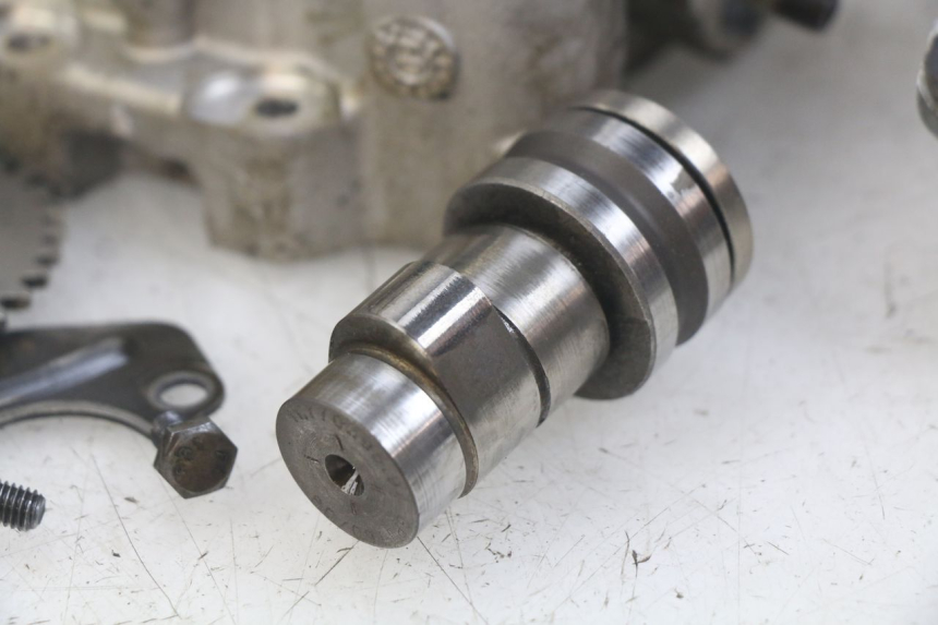 photo de ZYLINDERKOPF PEUGEOT SATELIS 125 (2010 - 2012) - Hochauflösende Nahaufnahme