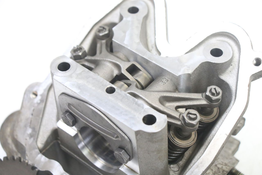 photo de ZYLINDERKOPF PEUGEOT SATELIS 125 (2013 - 2018) - Weitere Ansicht des Artikels