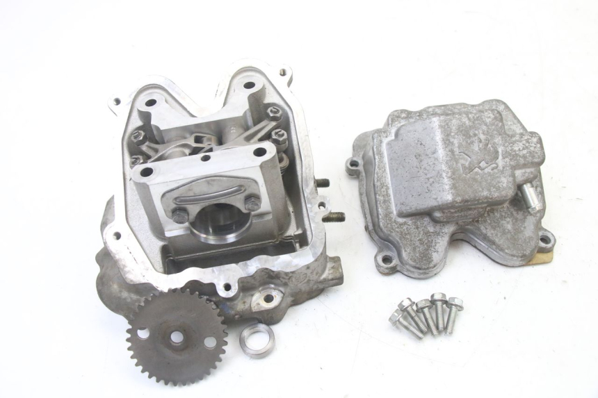 photo de ZYLINDERKOPF PEUGEOT SATELIS 125 (2013 - 2018) - Kennzeichnungen und Originalreferenzen