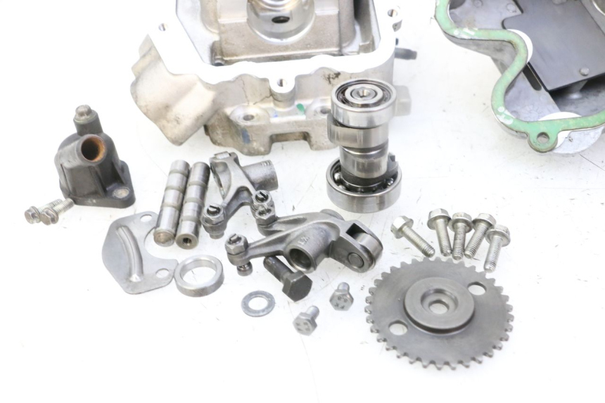 photo de ZYLINDERKOPF PEUGEOT SATELIS 125 (2013 - 2018) - Alternativer Blickwinkel