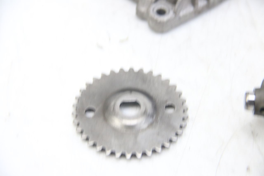 photo de ZYLINDERKOPF APRILIA SCARABEO 4T 50 (2009 - 2017) - Charakteristische Merkmale