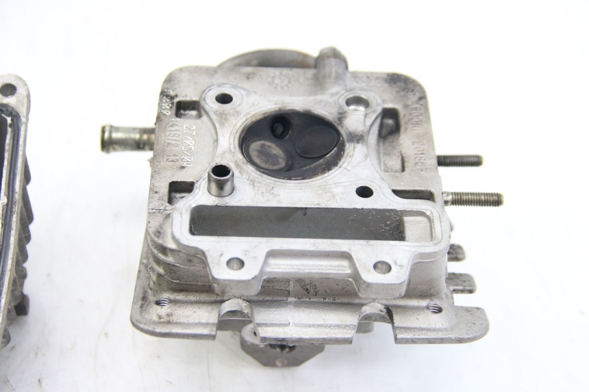 photo de ZYLINDERKOPF APRILIA SCARABEO 4T 50 (2009 - 2017) - Kennzeichnungen und Originalreferenzen