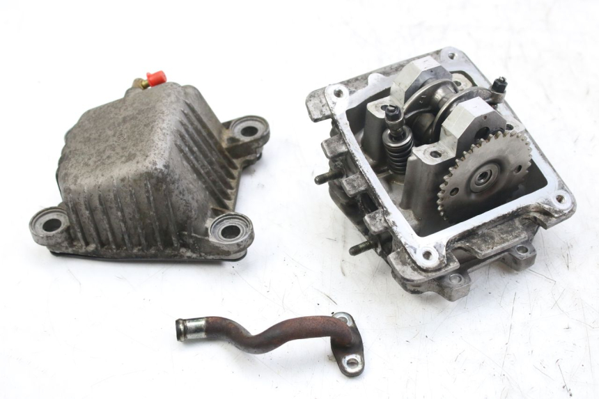 photo de ZYLINDERKOPF APRILIA SCARABEO 100 (2003 - 2012) - Details der Befestigungspunkte