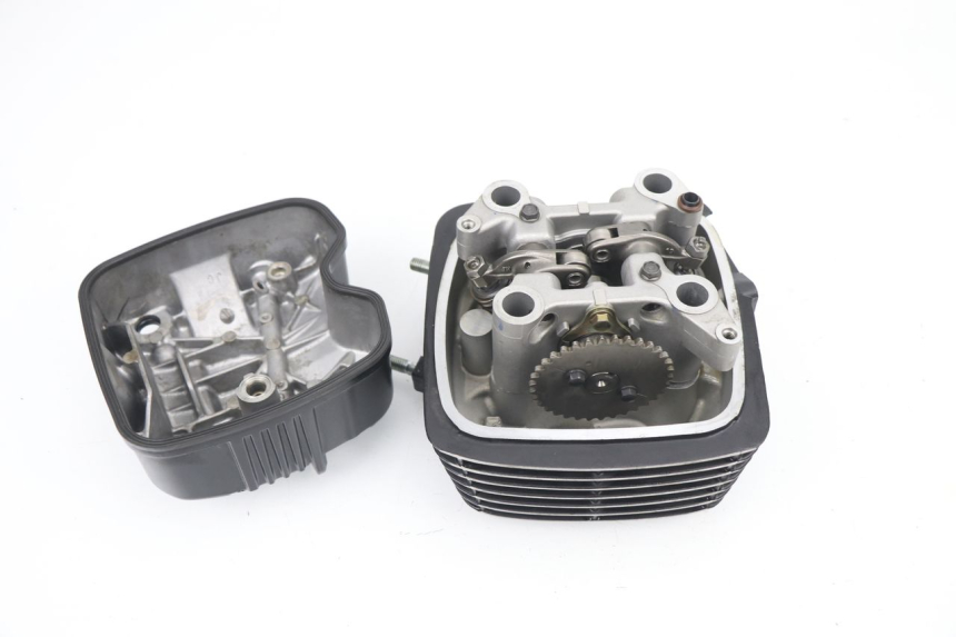 photo de ZYLINDERKOPF MASAI SCRAMBLER 125 (2018 - 2020) - Details der Befestigungspunkte