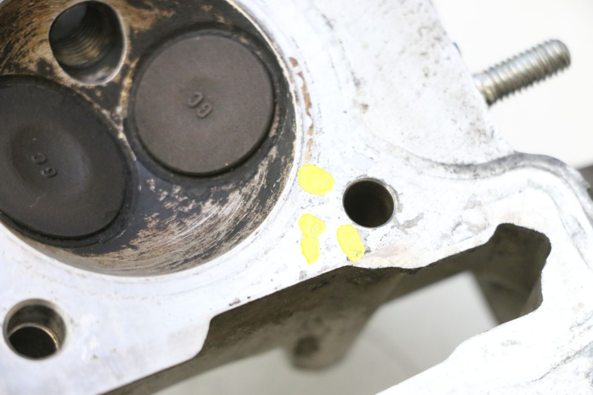 photo de ZYLINDERKOPF HONDA SCV LEAD 100 (2003 - 2007) - Profilansicht des Ersatzteils