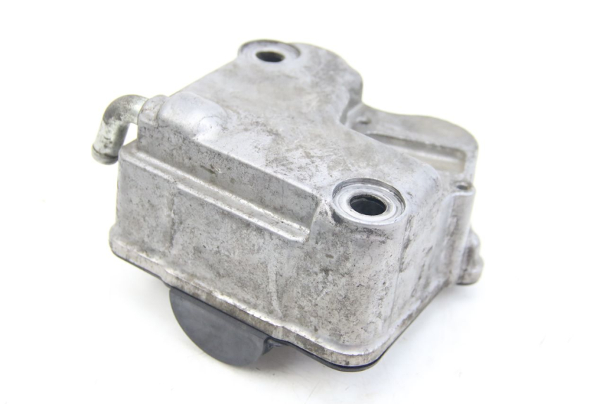 photo de ZYLINDERKOPF SUZUKI SIXTEEN 125 (2008 - 2010) - Fokus auf die Struktur