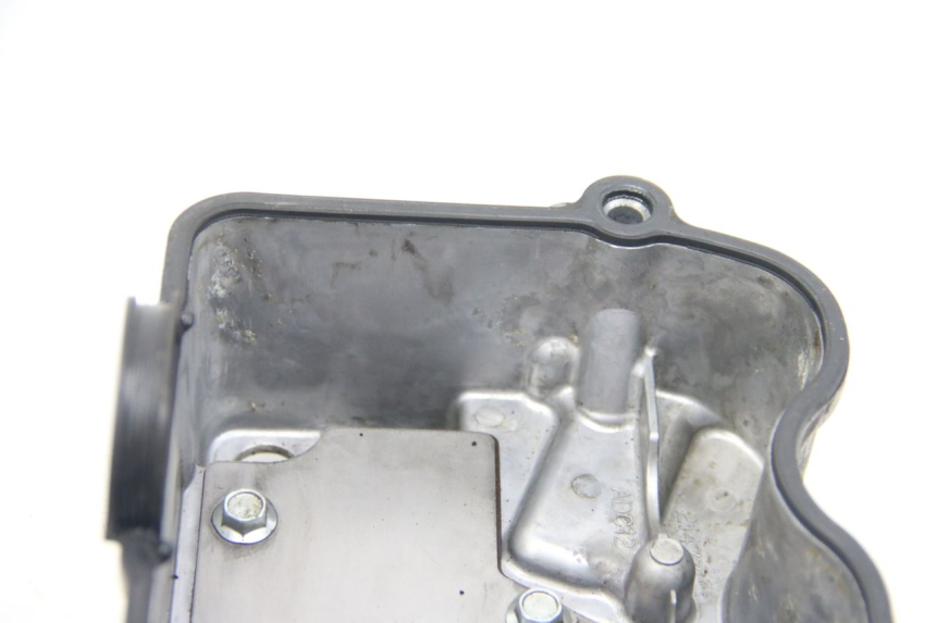 photo de ZYLINDERKOPF SUZUKI SIXTEEN 125 (2008 - 2010) - Profilansicht des Ersatzteils