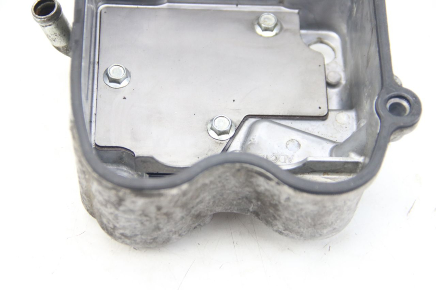 photo de ZYLINDERKOPF SUZUKI SIXTEEN 125 (2008 - 2010) - Hauptansicht