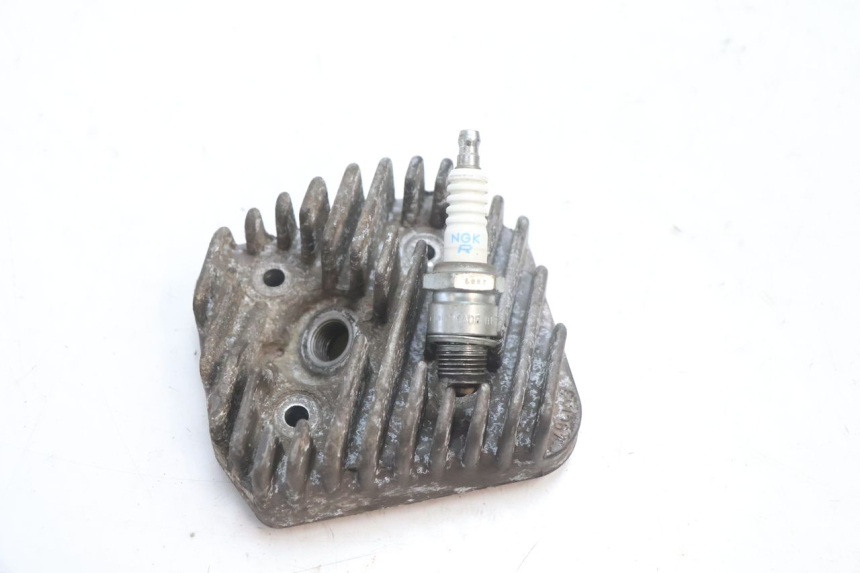 photo de ZYLINDERKOPF PEUGEOT SPEEDFIGHT 2 AC 50 (2000 - 2009) - Detailansicht des Bauteils