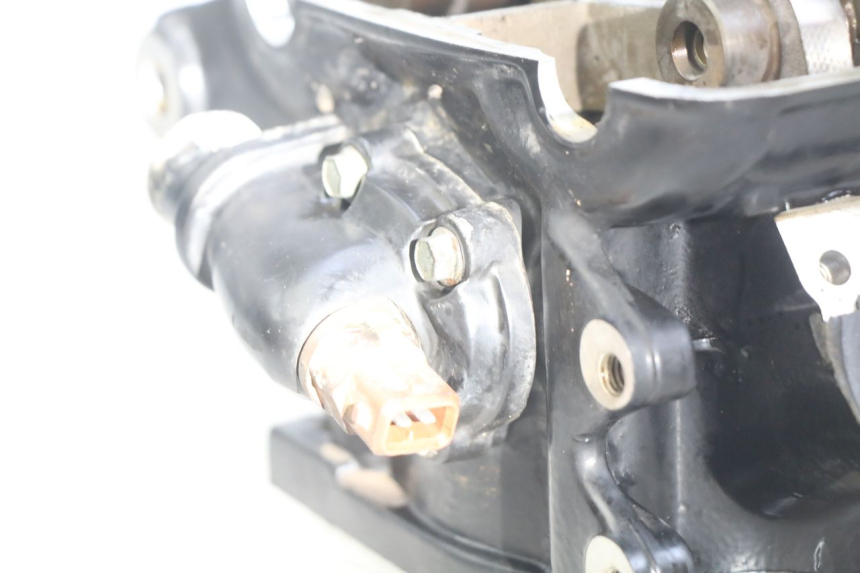 photo de ZYLINDERKOPF TRIUMPH SPRINT ST 955 (1999 - 2001) - Zoom auf Komponenten