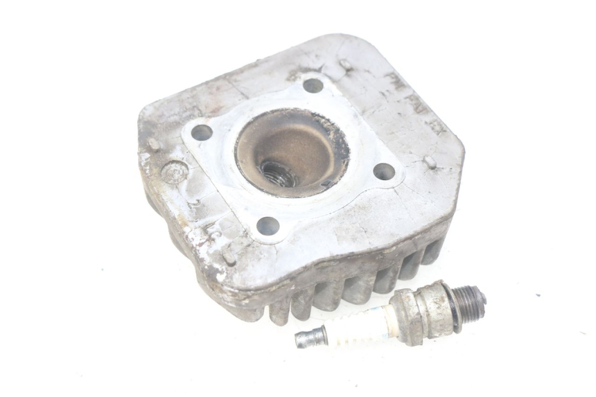 photo de ZYLINDERKOPF PEUGEOT TKR TREKKER FURIOUS 50 (2005 - 2014) - Zoom auf Gebrauchszustand