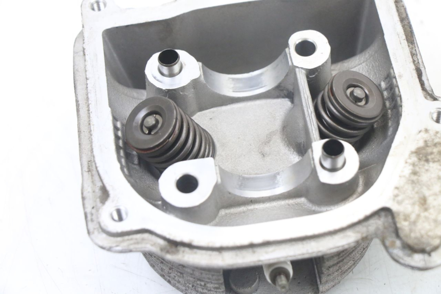 photo de ZYLINDERKOPF TNT MOTOR ROMA 10' 4T 50 (2019 - 2022) - Kennzeichnungen und Originalreferenzen