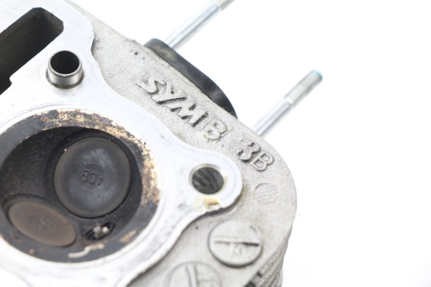 photo de ZYLINDERKOPF SYM TONIK 125 (2010 - 2014) - Zoom auf Gebrauchszustand