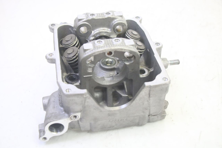 photo de ZYLINDERKOPF YAMAHA TRICITY 300 (2020 - 2024) - Zoom auf Gebrauchszustand