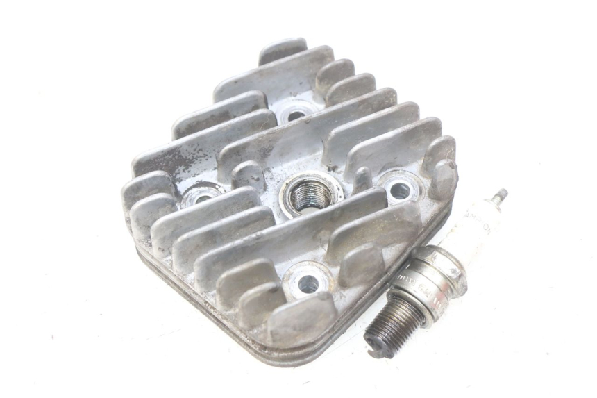 photo de ZYLINDERKOPF PIAGGIO TYPHOON 50 (1993 - 1999) - Technische Nahaufnahme