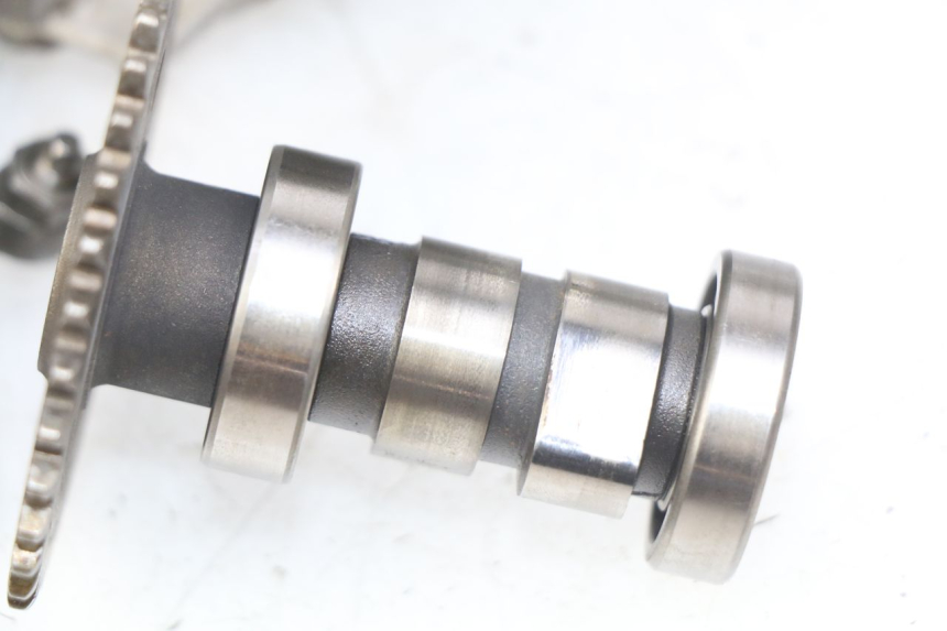 photo de ZYLINDERKOPF PEUGEOT V-CLIC VCLIC 50 (2007 - 2013) - Weitere Ansicht des Artikels