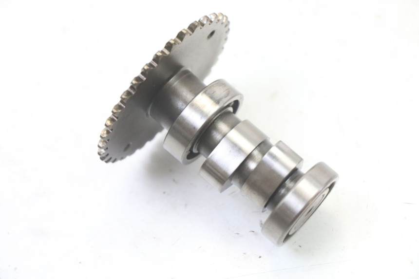 photo de ZYLINDERKOPF PEUGEOT V-CLIC VCLIC 50 (2007 - 2013) - Hochauflösende Nahaufnahme