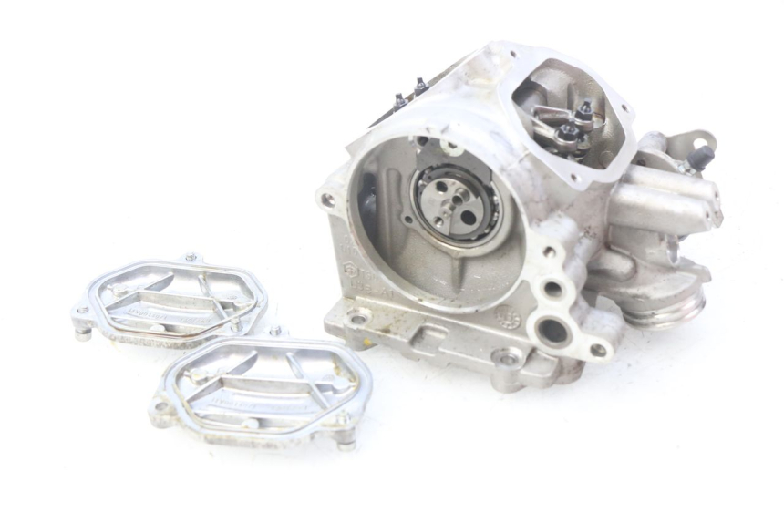 photo de ZYLINDERKOPF PIAGGIO VESPA GTS IGET ABS 125 (2017 - 2023) - Weitere Ansicht des Artikels