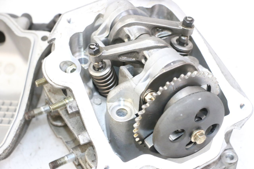 photo de ZYLINDERKOPF PIAGGIO VESPA LX 150 (2005 - 2013) - Alternativer Blickwinkel