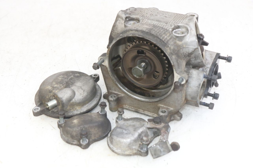 photo de ZYLINDERKOPF YAMAHA X-MAX XMAX 250 (2006 - 2009) - Charakteristische Merkmale