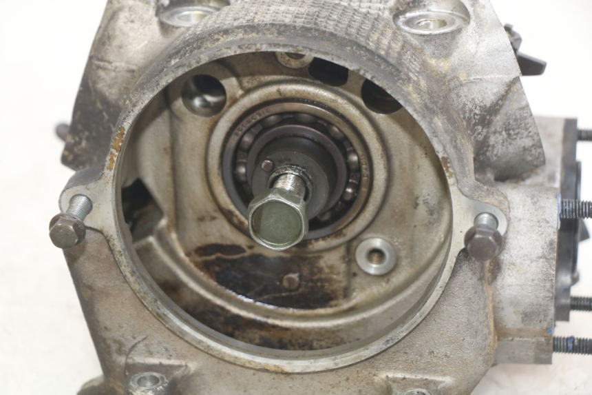 photo de ZYLINDERKOPF YAMAHA X-MAX XMAX 250 (2006 - 2009) - Hochauflösende Nahaufnahme