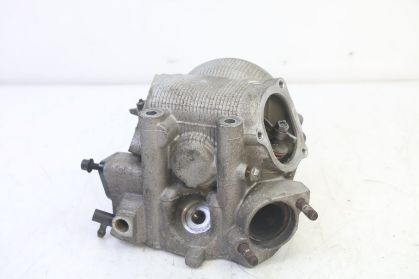 photo de ZYLINDERKOPF YAMAHA X-MAX XMAX 250 (2006 - 2009) - Charakteristische Merkmale