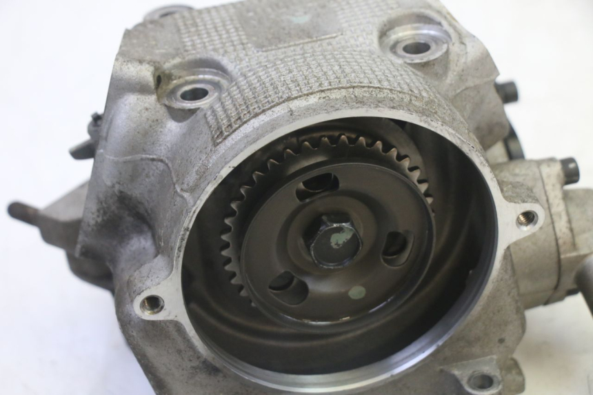 photo de ZYLINDERKOPF YAMAHA X-MAX XMAX 250 (2006 - 2009) - Alternativer Blickwinkel