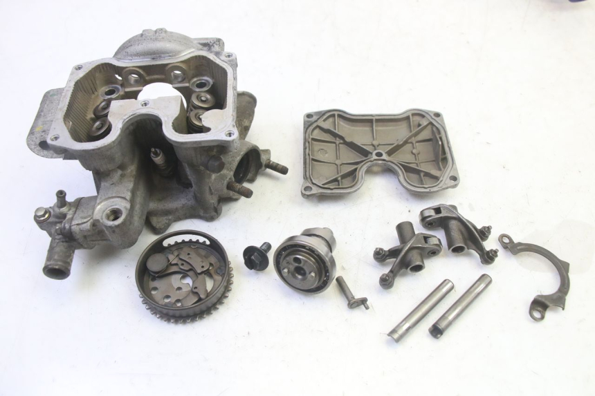 photo de ZYLINDERKOPF YAMAHA X-MAX XMAX 125 (2010 - 2013) - Hauptansicht