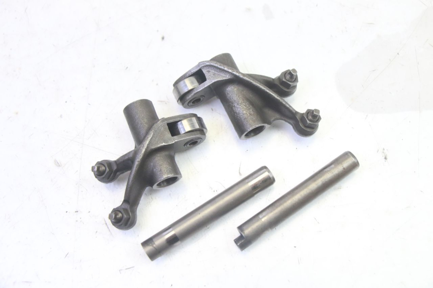 photo de ZYLINDERKOPF YAMAHA X-MAX XMAX 125 (2010 - 2013) - Details der Befestigungspunkte