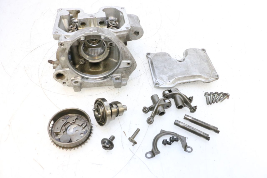 photo de ZYLINDERKOPF YAMAHA X-MAX XMAX 125 (2010 - 2013) - Oberflächenzustand und Material