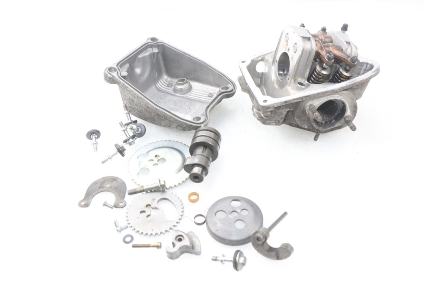 photo de ZYLINDERKOPF PIAGGIO X8 400 (2006 - 2007) - Hauptansicht