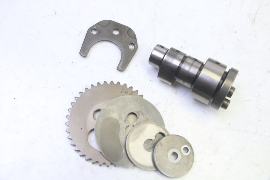 photo de ZYLINDERKOPF PIAGGIO XEVO - X EVO 125 (2007 - 2017) - Zoom auf Komponenten