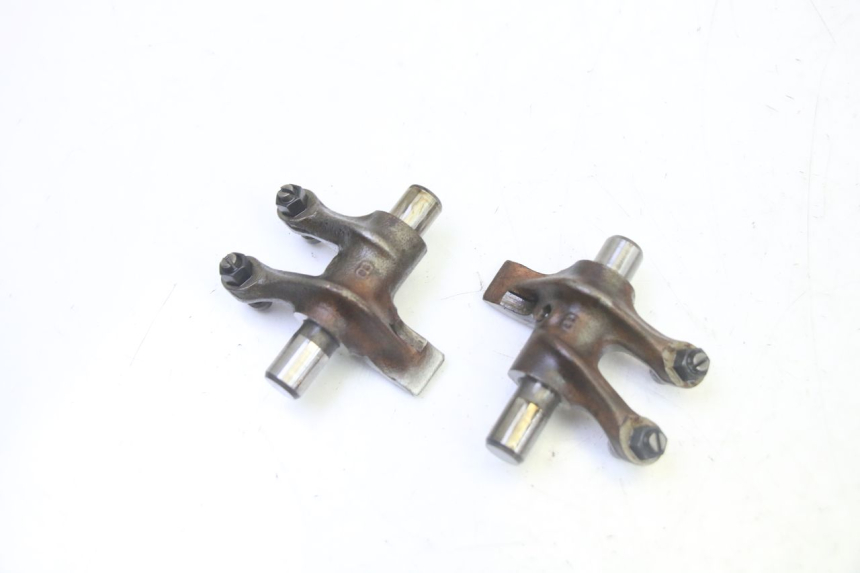 photo de ZYLINDERKOPF PIAGGIO XEVO - X EVO 125 (2007 - 2017) - Fokus auf die Struktur