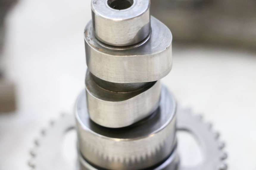 photo de ZYLINDERKOPF PIAGGIO XEVO - X EVO 125 (2007 - 2017) - Alternativer Blickwinkel