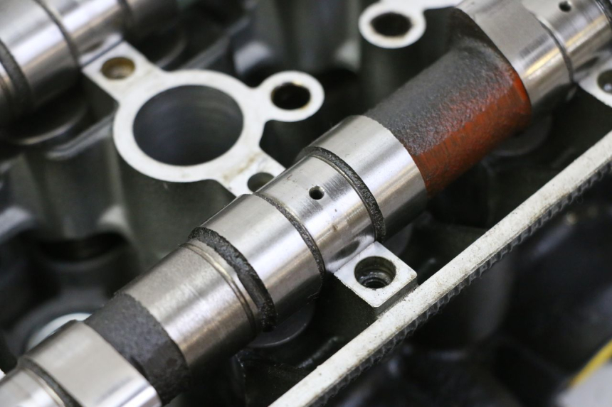 photo de ZYLINDERKOPF YAMAHA XJ6 600 (2008 - 2016) - Ergänzendes Produktfoto