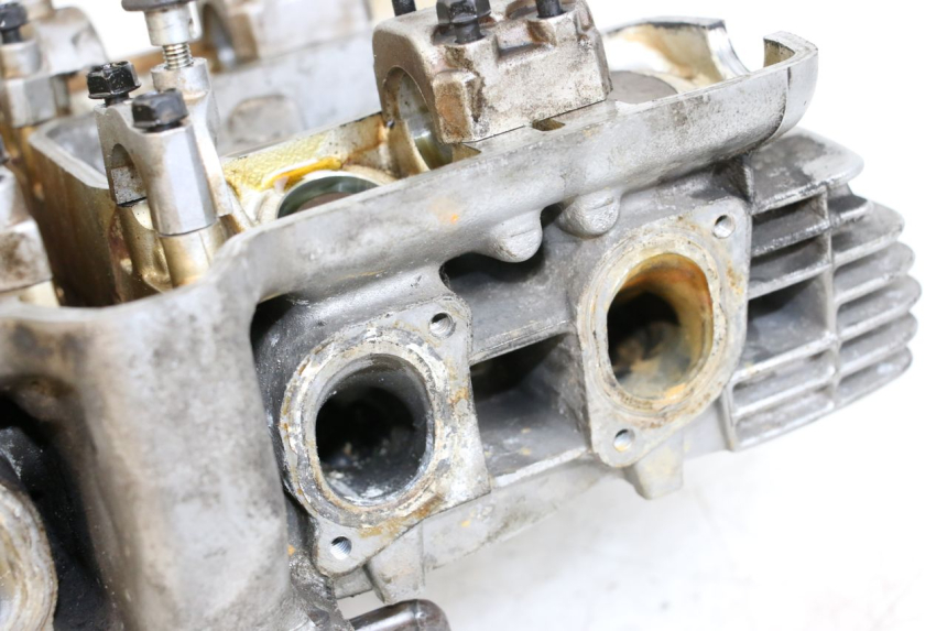 photo de ZYLINDERKOPF YAMAHA XJ600 XJ DIVERSION 600 (1992 - 1997) - Detailansicht des Bauteils