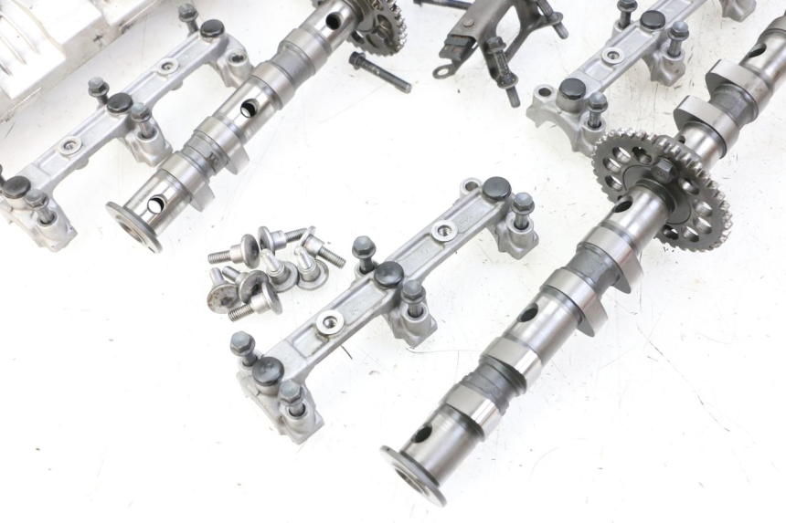 photo de ZYLINDERKOPF YAMAHA FZS FAZER 600 (2001 - 2003) - Geprüftes Gebrauchtteil