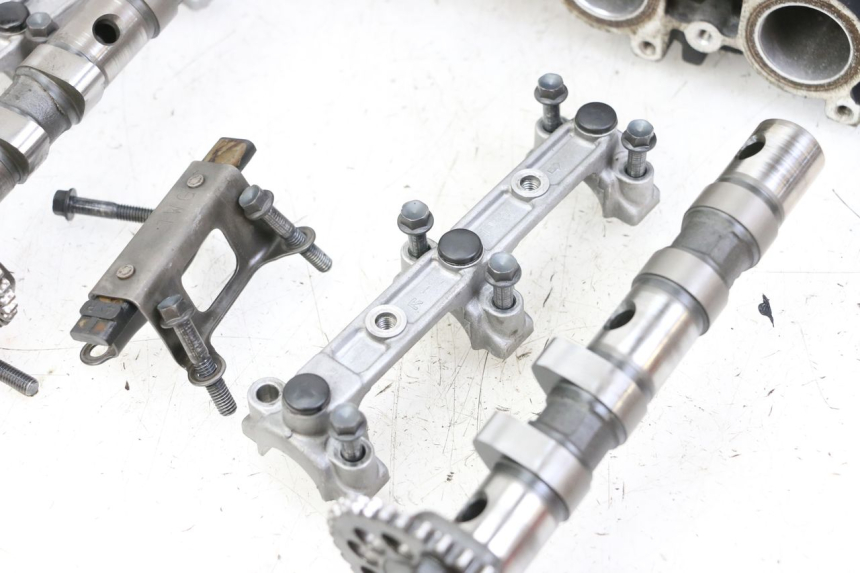 photo de ZYLINDERKOPF YAMAHA FZS FAZER 600 (2001 - 2003) - Kennzeichnungen und Originalreferenzen