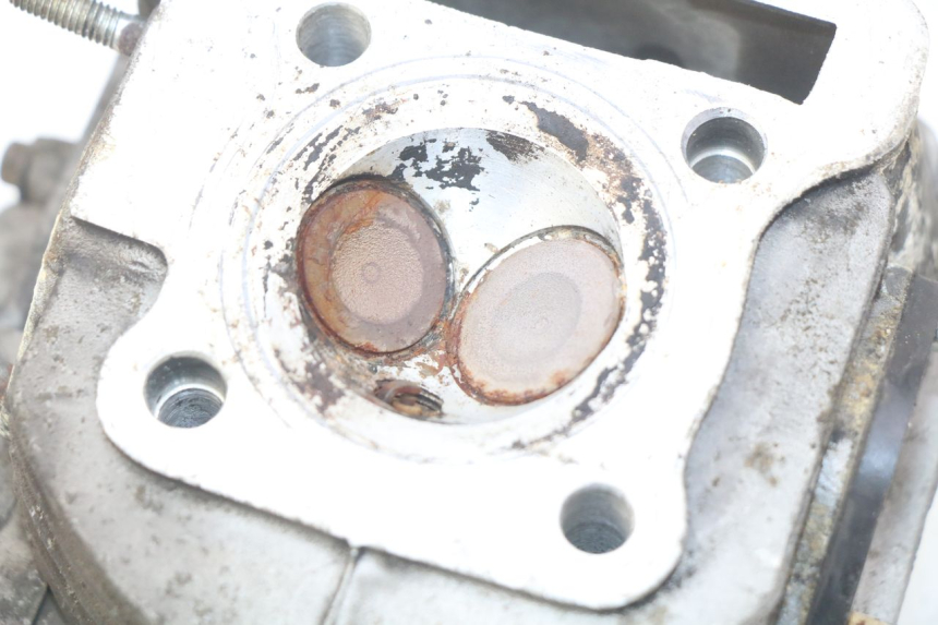 photo de ZYLINDERKOPF YAMASAKI YM T 125 (2015 - 2020) - Zoom auf Gebrauchszustand