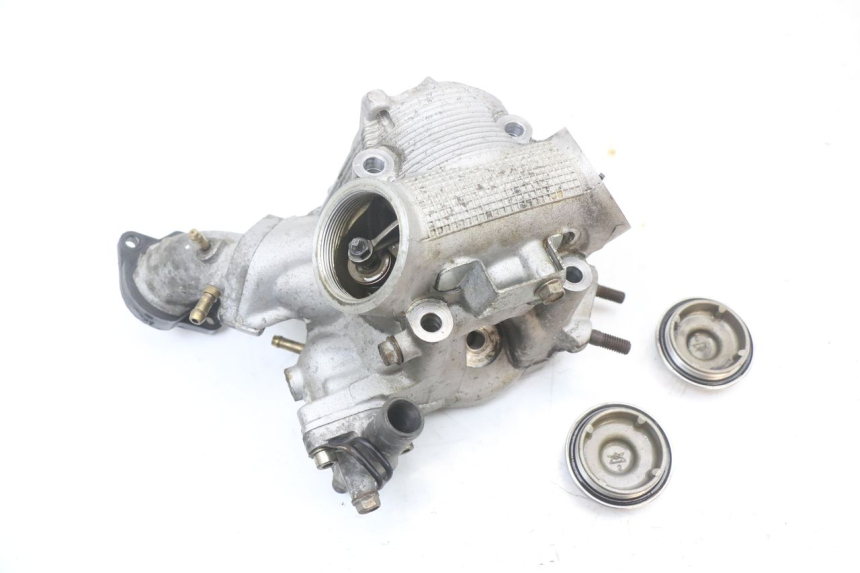 photo de ZYLINDERKOPF YAMAHA YP MAJESTY 125 (2002 - 2006) - Details der Befestigungspunkte