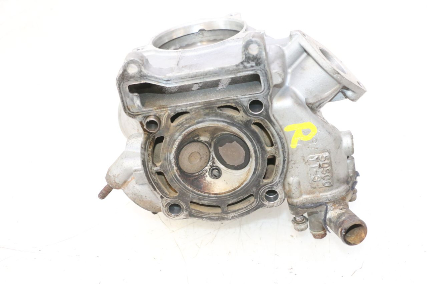 photo de ZYLINDERKOPF YAMAHA YP MAJESTY 125 (1998 - 2001) - Zoom auf Gebrauchszustand