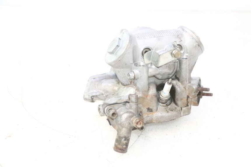 photo de ZYLINDERKOPF YAMAHA YP MAJESTY 125 (1998 - 2001) - Details der Befestigungspunkte
