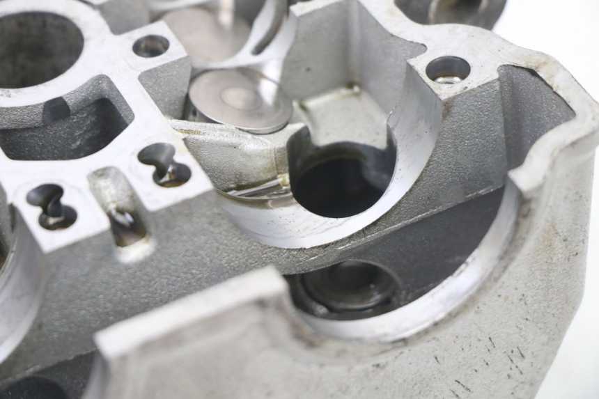 photo de ZYLINDERKOPF YAMAHA YZ-F YZF 250 (2007 - 2013) - Charakteristische Merkmale