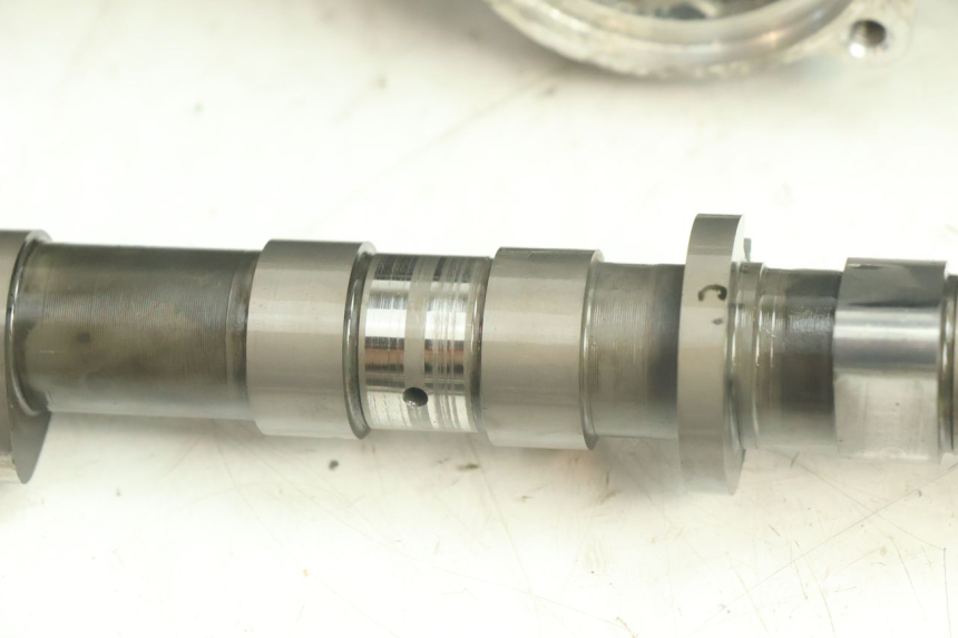 photo de ZYLINDERKOPF YAMAHA YZF R6 600 (2008 - 2009) - Technische Nahaufnahme