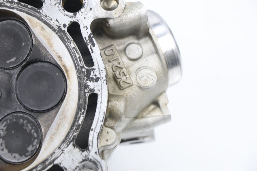 photo de ZYLINDERKOPF YAMAHA YZF YZ-F 450 (2006 - 2009) - Alternative Perspektive