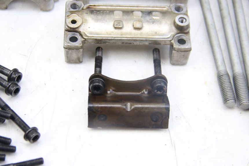 photo de ZYLINDERKOPF KAWASAKI Z ABS 1000 (2014 - 2020) - Fokus auf die Struktur